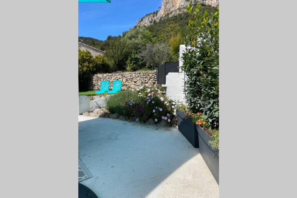 Maison Avec Jardin, Parking Entre Mer Et Montagne Le Revest-le-Eaux 외부 사진