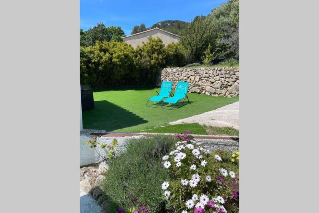 Le Revest-le-Eaux Maison Avec Jardin, Parking Entre Mer Et Montagne 빌라 외부 사진